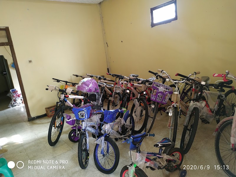 Mengoptimalkan Perjalanan di Cilacap dengan Sepeda & Motor Listrik